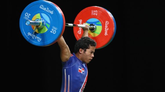 Dominicano García Brito domina Grupo B de hasta 56 kilos