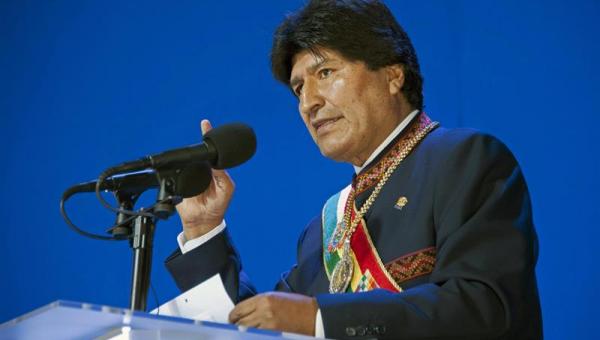 Evo Morales llama a la "unidad" en Argentina y critica subida de tarifas