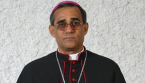 Arzobispo Freddy de Jesús Bretón critica funcionarios corruptos