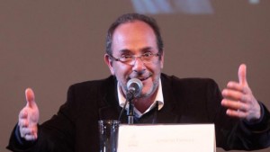 Muere el escritor mexicano Ignacio Padilla en accidente de tráfico