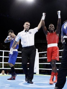 Julio César La Cruz otorga a Cuba primer oro en boxeo olímpico