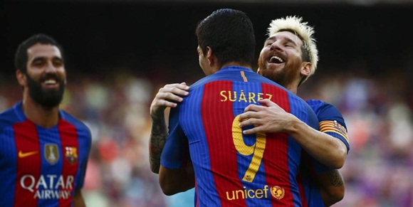 Barcelona golea al Betis: Suárez y Messi se lucen en el partido
