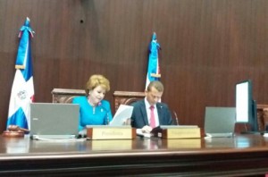 Lucía Medina aclara no hay ni habrá aumento de salarios a diputados  