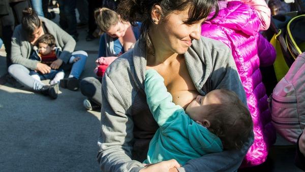 Colombia reunirá a 5.000 madres y sus bebés durante jornada de "Lactatón"