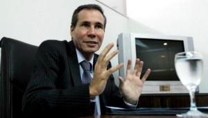 Nuevo juez estudiará denuncia desestimada de Nisman contra Cristina Fernández
