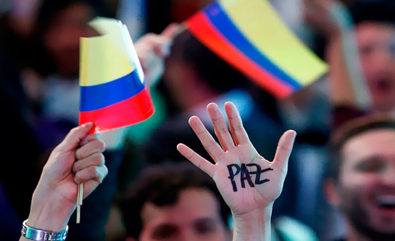 FARC anuncia cese del fuego definitivo bajo acuerdos de paz