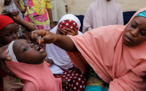 El polio regresa a Nigeria años después de ser erradicado 