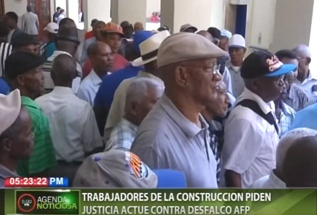 Trabajadores de la construcción piden justicia actué contra desfalco AFP