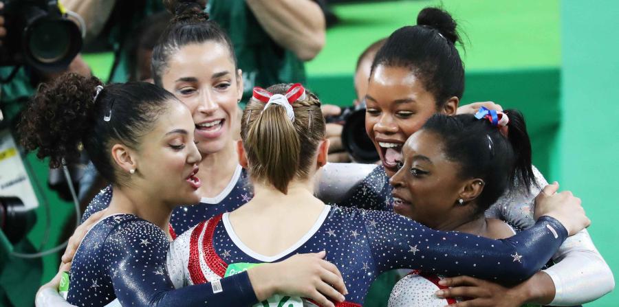 Estados Unidos gana oro en gimnasia femenina en Río
