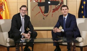 España: Rajoy se reúne con Ciudadanos para buscar gobierno 