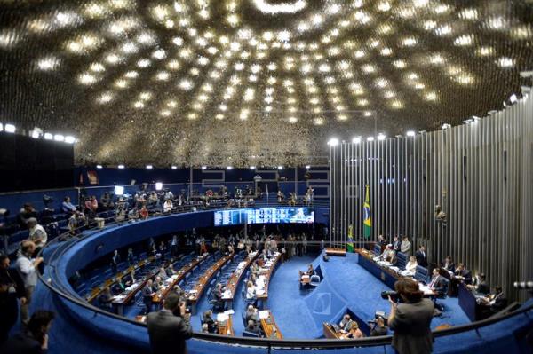 El Senado de Brasil concluye con los testigos y ahora espera por Rousseff