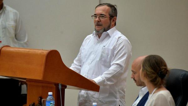 Portavoz de las FARC asegura que "Timochenko" declarará este domingo el cese al fuego definitivo en Colombia