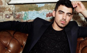 Joe Jonas rechaza a fans en México
