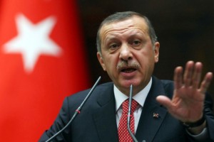 Presidente Turquía califica ataque en Estambul como intento para 