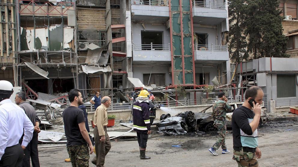 bombardeos acaban con 2 hospitales en Alepo