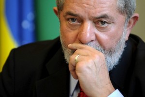 Acusan formalmente de corrupción a expresidente Lula da Silva
