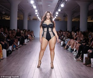 Modelos de talla grande se apoderan de la Semana de la Moda de NY