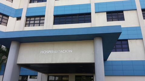 Hospitalizan a expresidente Hipólito Mejía