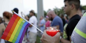 Indignación en Polonia por exposición contra homosexuales