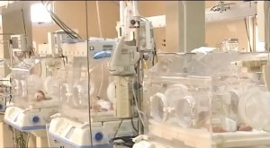 Médicos denuncian que en maternidad La Altagracia mueren 55 bebés al mes