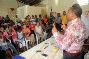 Alcalde  Santo Domingo Norte anuncia amplio programa asfaltado de calles