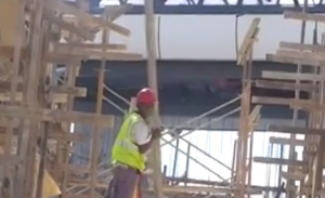 Avanzan trabajos de la construcción del Teleférico  de Santo Domingo