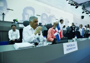 Canciller RD inicia reuniones con homólogos de cumbre MNOAL en Venezuela