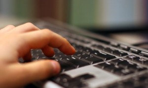 Aumentan los crímenes de abuso sexual infantil en internet