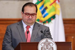 México cambia la cúpula fiscal en pleno huracán por la fuga del gobernador Duarte