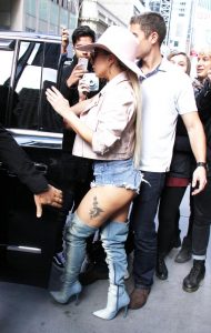 El revelador atuendo de Lady Gaga en las calles de Nueva York