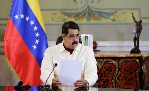 Maduro recalca que la prioridad es la economía, no las elecciones