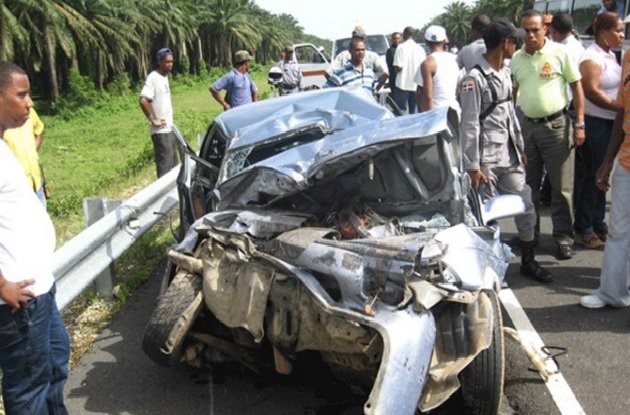 Cuatro muertos en accidente de tránsito en Autopista del Coral