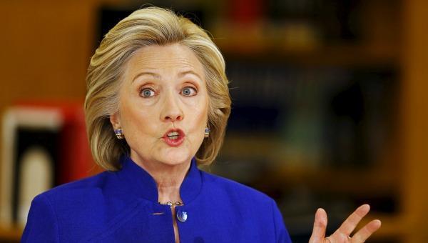 Hillary Clinton confía en que reapertura de investigación del FBI no conllevará ninguna imputación