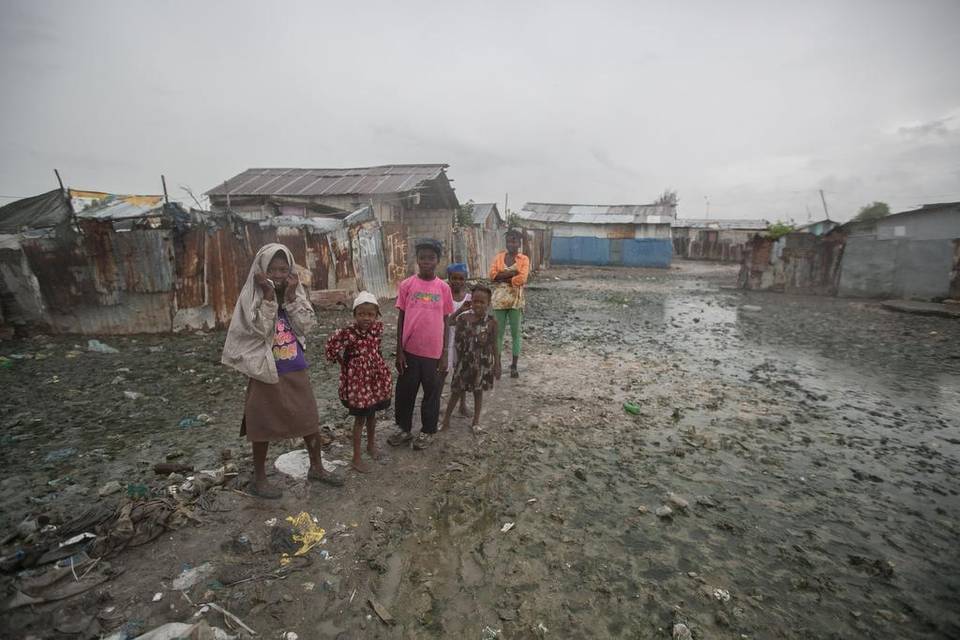 La ONU temerosa ante posibles estragos de huracán Matthew en Haití