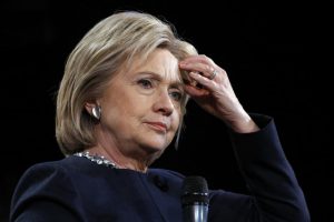 El NY Times revela origen de los nuevos datos del FBI sobre Hillary Clinton