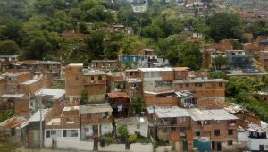 Hombre en Medellín asesina con machete a seis personas y deja heridas a tres más