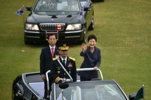 La presidenta de Corea del Sur insta a los norcoreanos a desertar