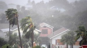 ¿Cómo y quién decide los nombre de los huracanes?
