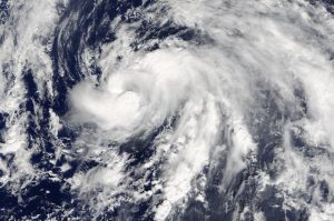 Huracán Nicole se vuelve a formar en el Atlántico