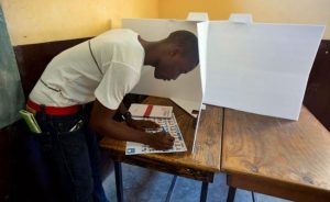 Haitianos del Pequeño Haití desconocen información sobre elecciones de su país
