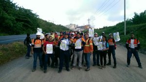 Trabajadores de Barrick Pueblo Viejo marchan para exigir mejores condiciones laborales