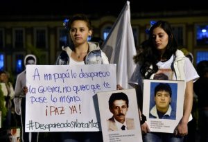 Colombia: vuelven a marchar por la paz y por acuerdo con las FARC 