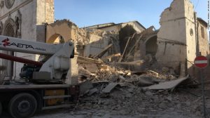 Un terremoto de magnitud 6,6 sacude el centro de Italia