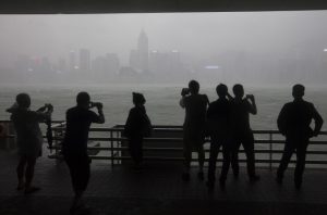 Desalojan a 50.000 personas en China al acercarse tifón