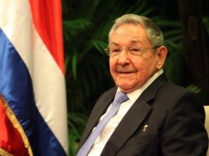 Raúl Castro felicita a Donald Trump por su victoria electoral