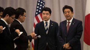El primer ministro japonés afirma que Trump es un líder “en quien confiar”