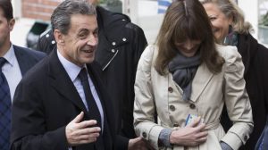 La derecha elimina a la primera a Sarkozy como candidato al Elíseo