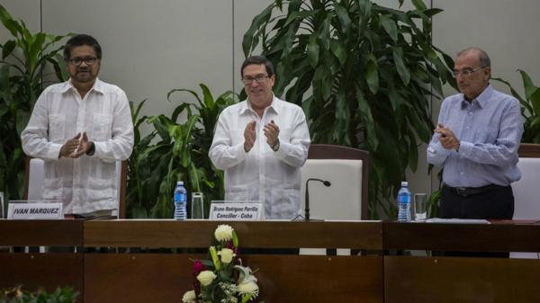 Empresarios de Colombia respaldan el nuevo acuerdo de paz sellado entre el Gobierno y las FARC
