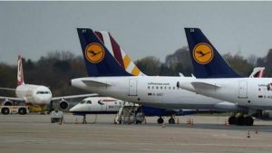 Lufthansa canceló más de 800 vuelos en todo el mundo por una huelga de pilotos