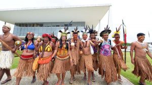 Indígenas ocuparon galerías del Palacio presidencial de Brasil